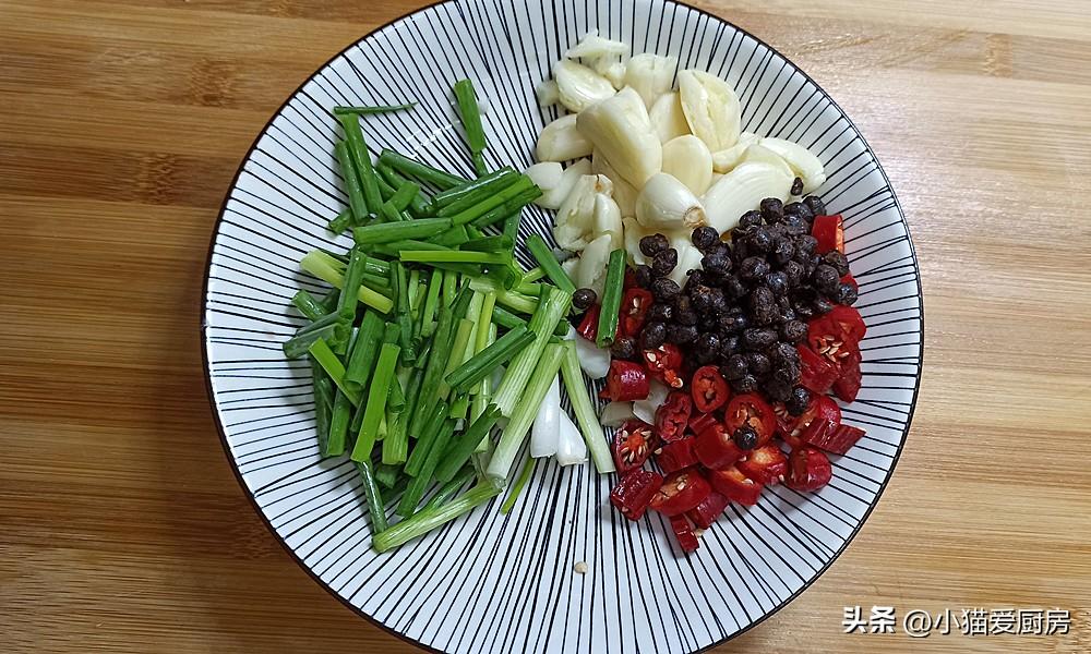 图片[5]-【大蒜炒肉】做法步骤图 那种浓浓的蒜香味道 特别味美-起舞食谱网