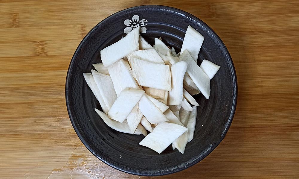 图片[4]-【酸辣嫩豆腐】做法步骤图 天冷了来上一碗 吃完浑身暖和-起舞食谱网