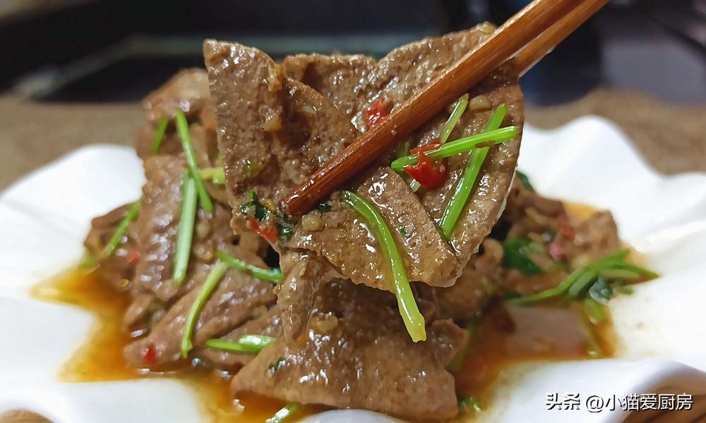 图片[1]-【小炒香菜猪肝】做法步骤图 上桌就是大硬菜 真香-起舞食谱网