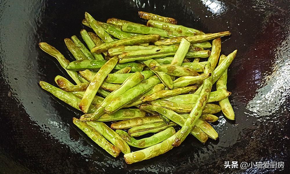 图片[8]-【家常土豆烧豆角】做法步骤图 香气十足 特别下饭-起舞食谱网