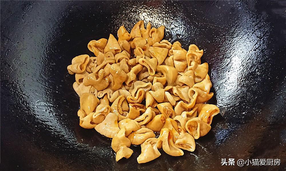 图片[12]-【土豆红烧肥肠】做法步骤图 好吃不腻 特别解馋-起舞食谱网