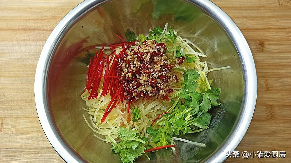 图片[11]-【凉拌土豆丝】做法步骤图 土豆丝脆嫩爽口 做一盘不够吃-起舞食谱网