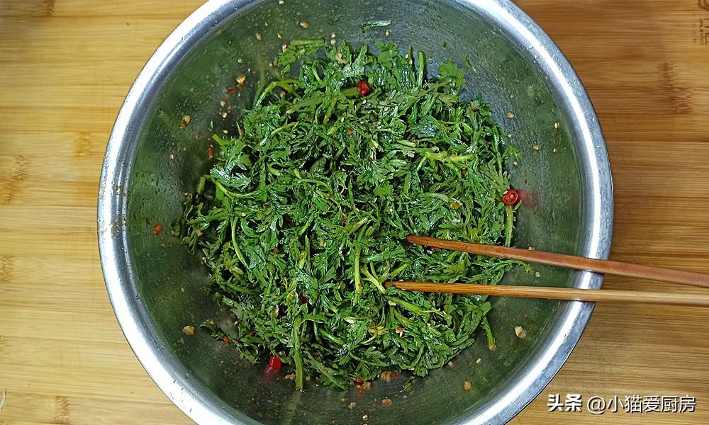 图片[7]-【茼蒿两吃】做法步骤图 不同味道 特别爽口解腻-起舞食谱网