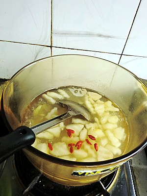 图片[9]-梨藕百合汤的做法 梨藕百合汤怎么做-起舞食谱网
