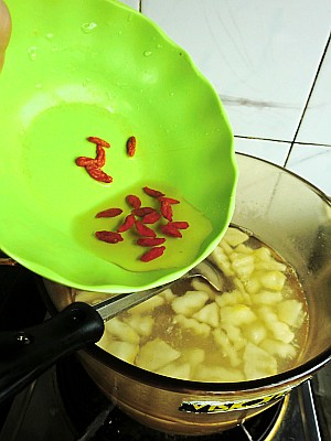 图片[8]-梨藕百合汤的做法 梨藕百合汤怎么做-起舞食谱网