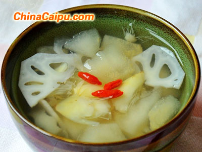 图片[1]-梨藕百合汤的做法 梨藕百合汤怎么做-起舞食谱网