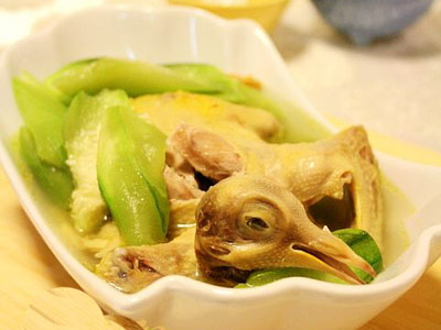 丝瓜滚乳鸽汤